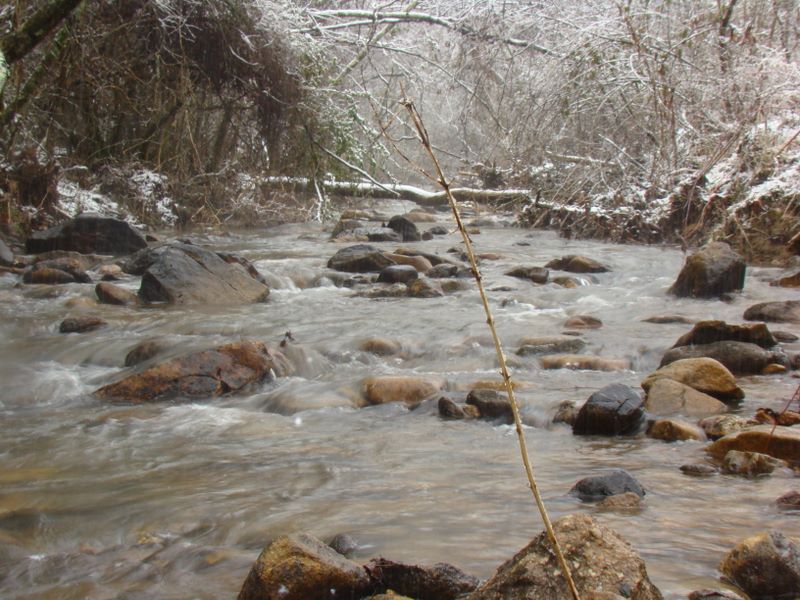 Waldens Creek - Sevier County in the Smoky Mountains. Photo by Jay Fradd. Copyright 2009.